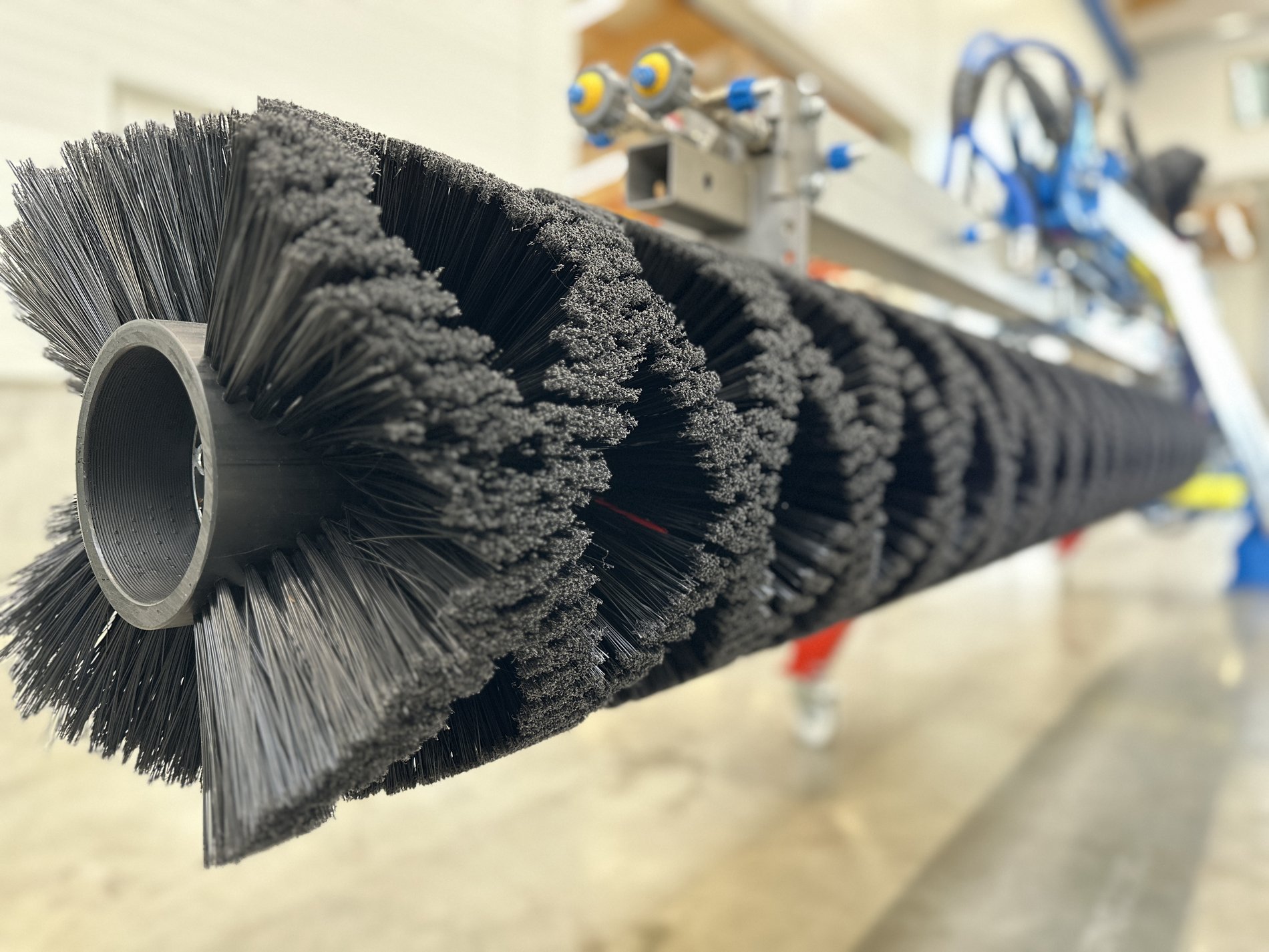 SunBrush Cross Brush - Nova variante de escovas PV para sujidade particularmente resistente