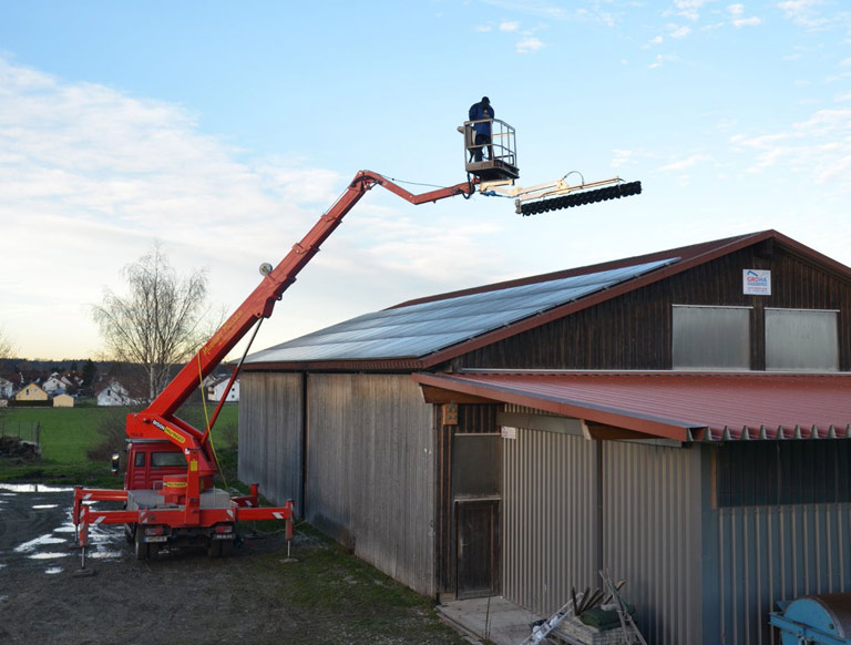 SunBrush® mobil - Roof cleaning